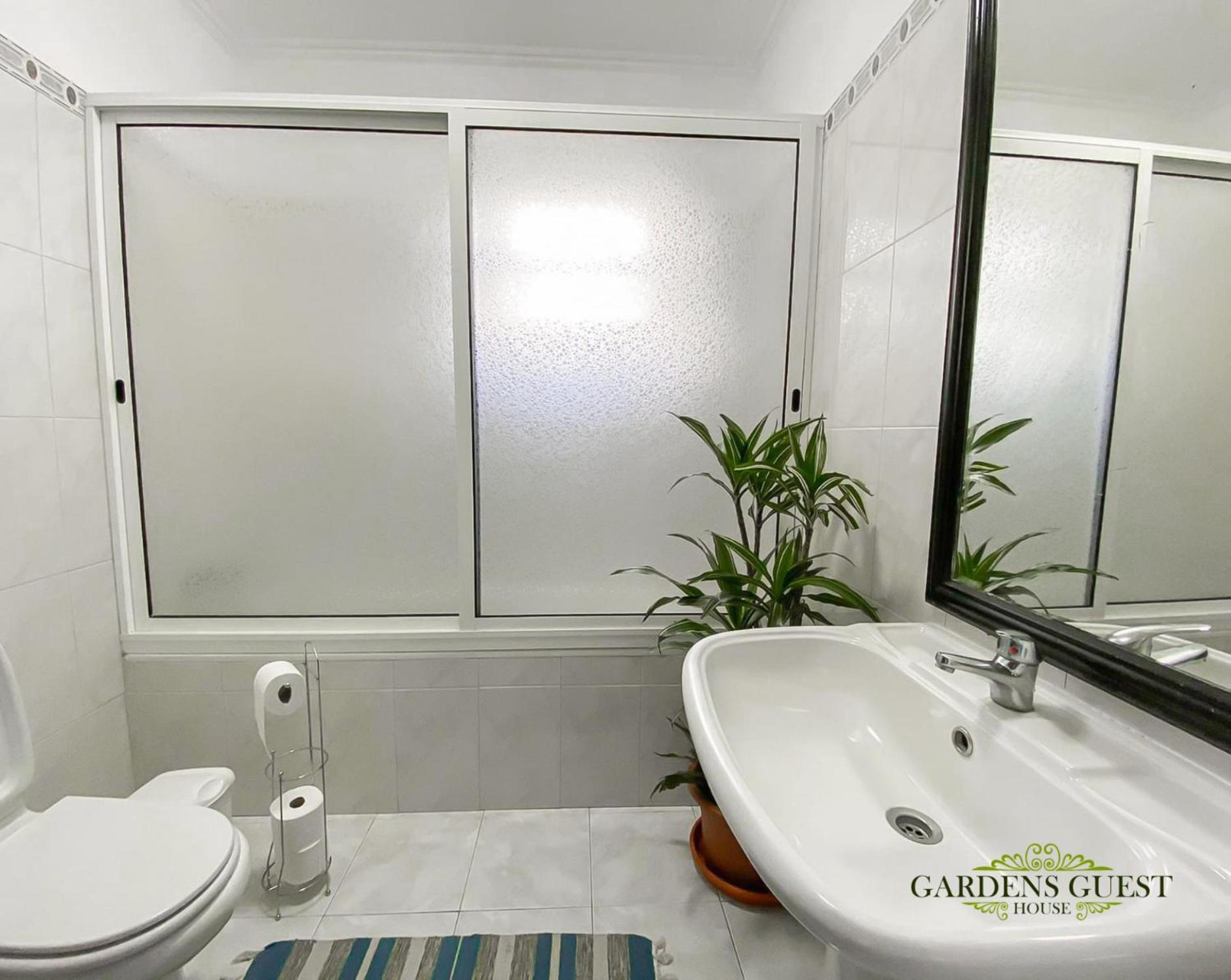 Gardens Guest House São Vicente Kamer foto